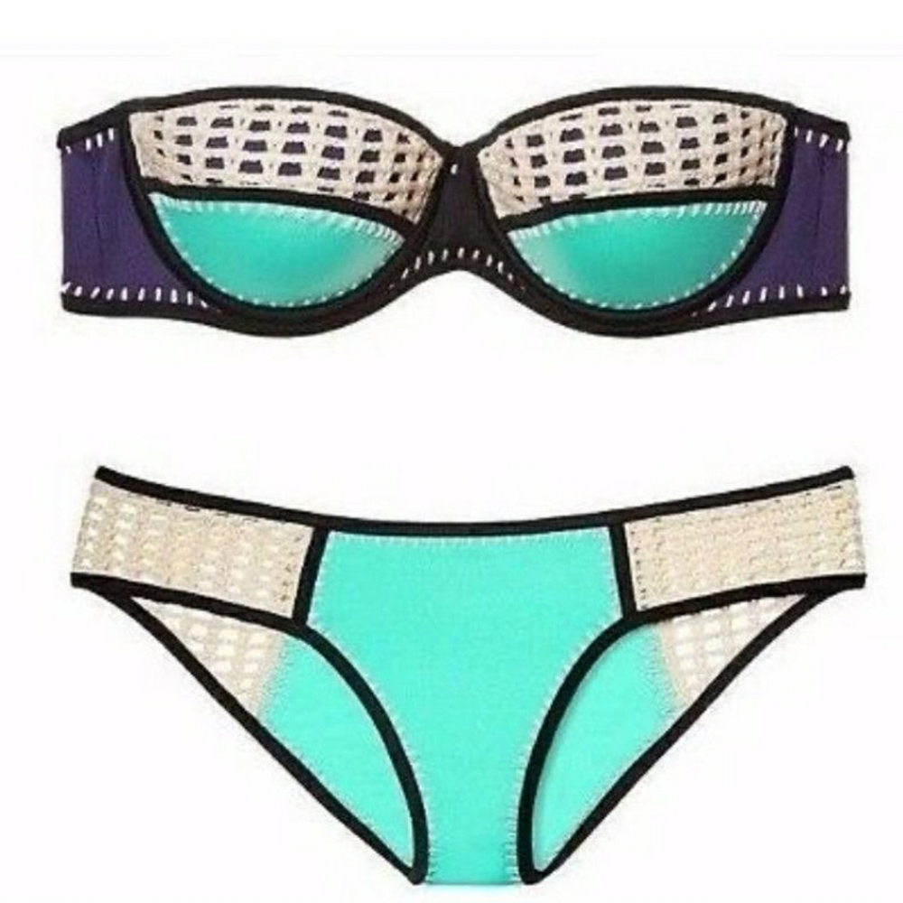 Bikini set top size 32D bottom s